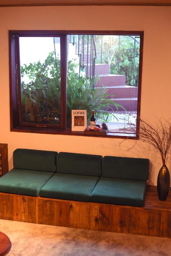 Cherry Suites Dalat Exterior photo